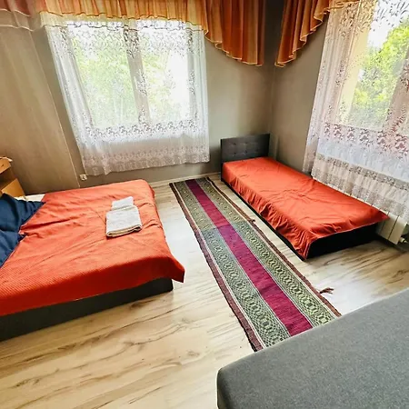 Nad Potokiem 아파트